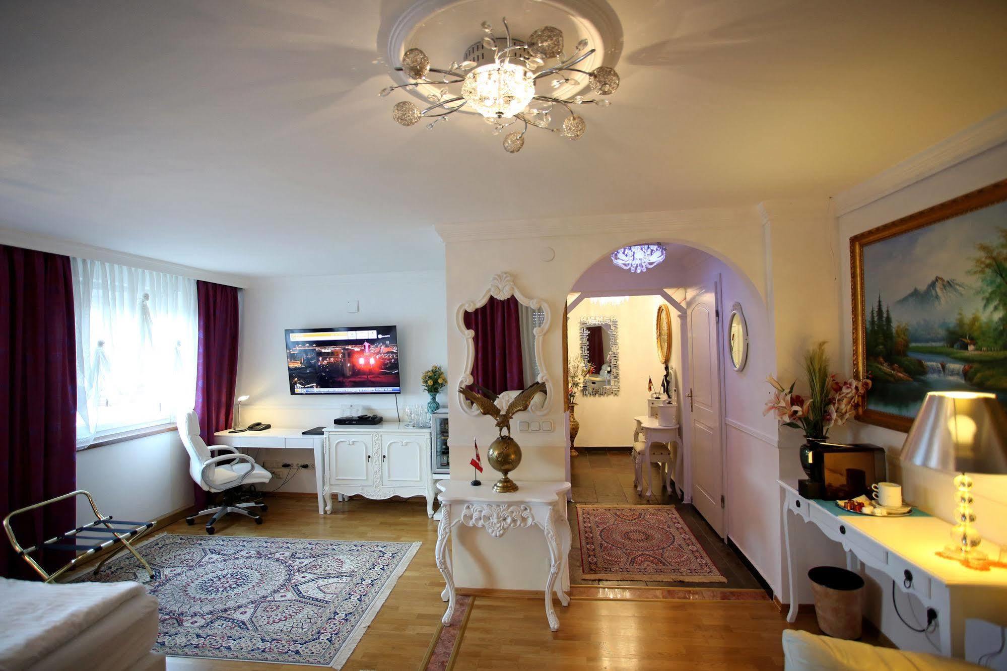 Hoeckner Plaza Hotel Attnang-Puchheim المظهر الخارجي الصورة