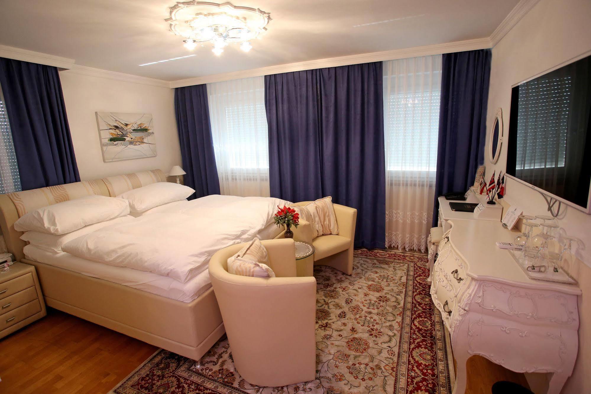 Hoeckner Plaza Hotel Attnang-Puchheim المظهر الخارجي الصورة